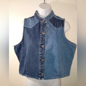 WRANGLER Two-Tone Denim Vest Vintage Vibes Size Small